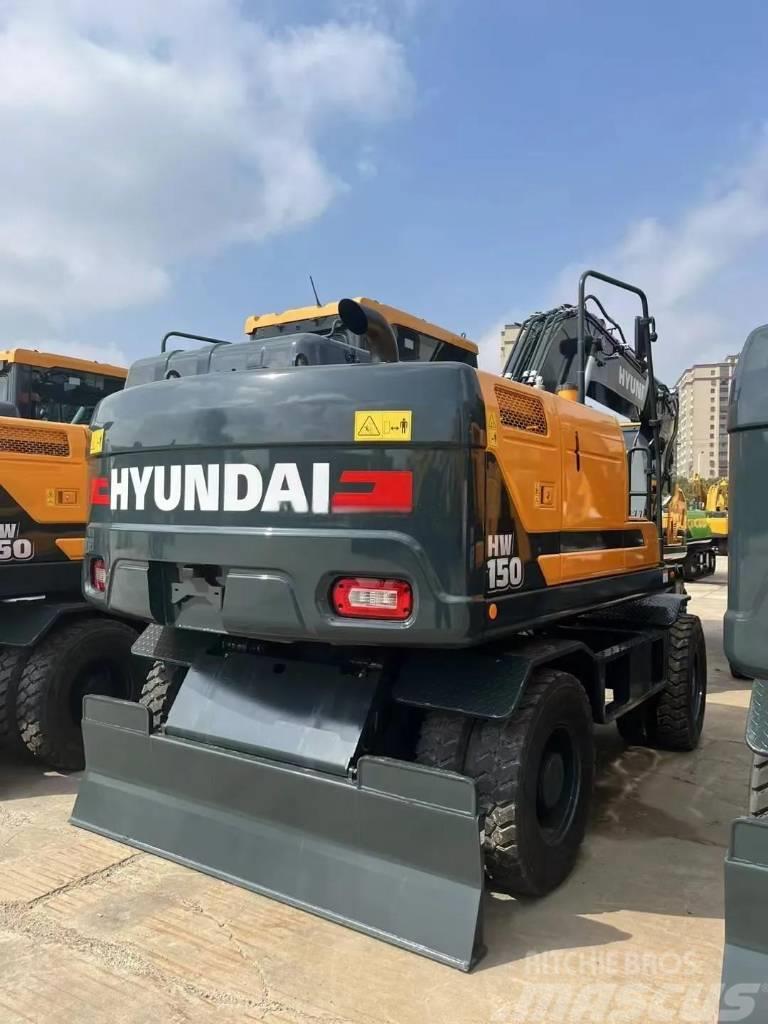 Hyundai HW 150 Excavadoras de ruedas