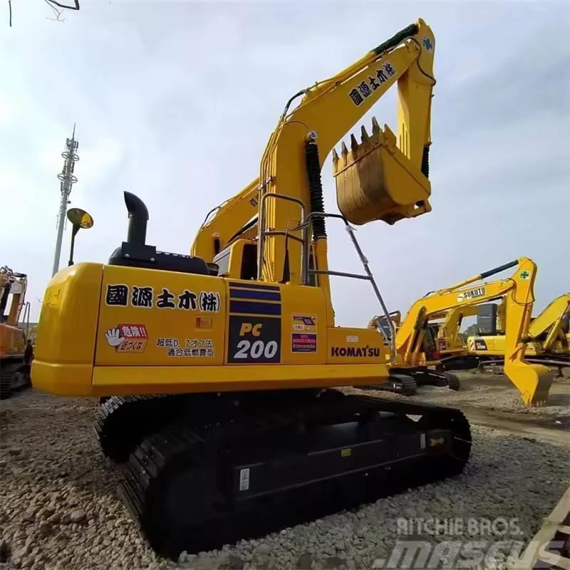 Komatsu PC 200 Excavadoras sobre orugas