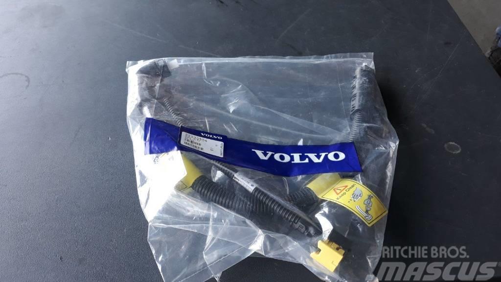 Volvo HOSE 22330354 Otros componentes