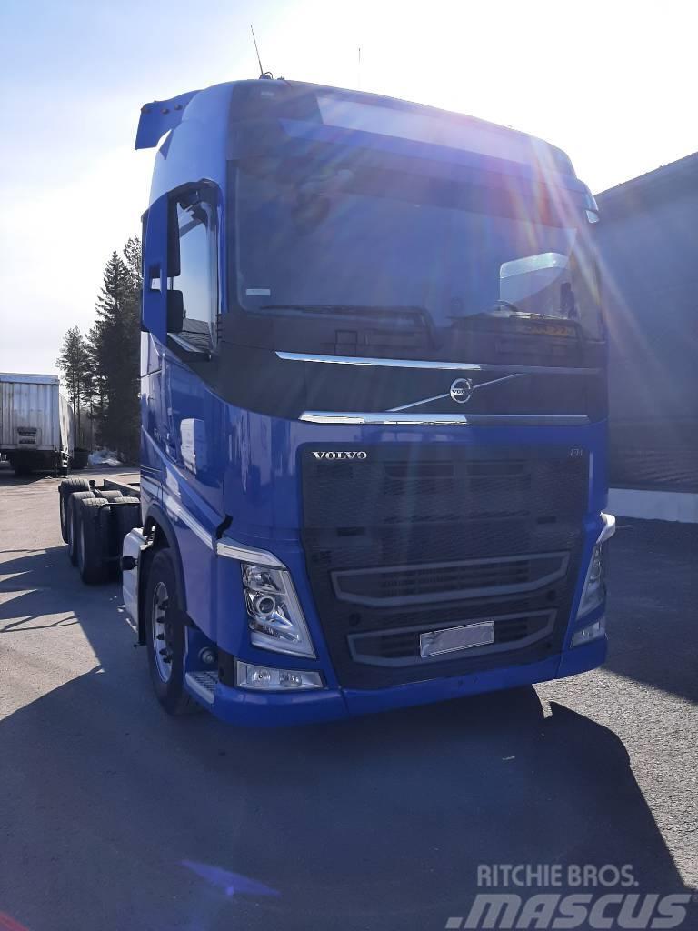 Volvo FH 13 Camiones con chasís y cabina