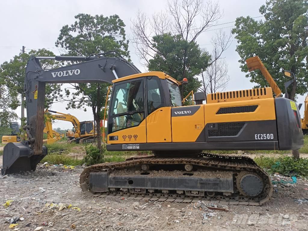 Volvo EC250D Excavadoras sobre orugas