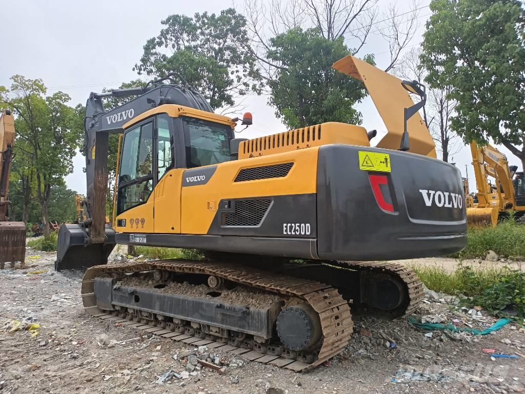 Volvo EC250D Excavadoras sobre orugas