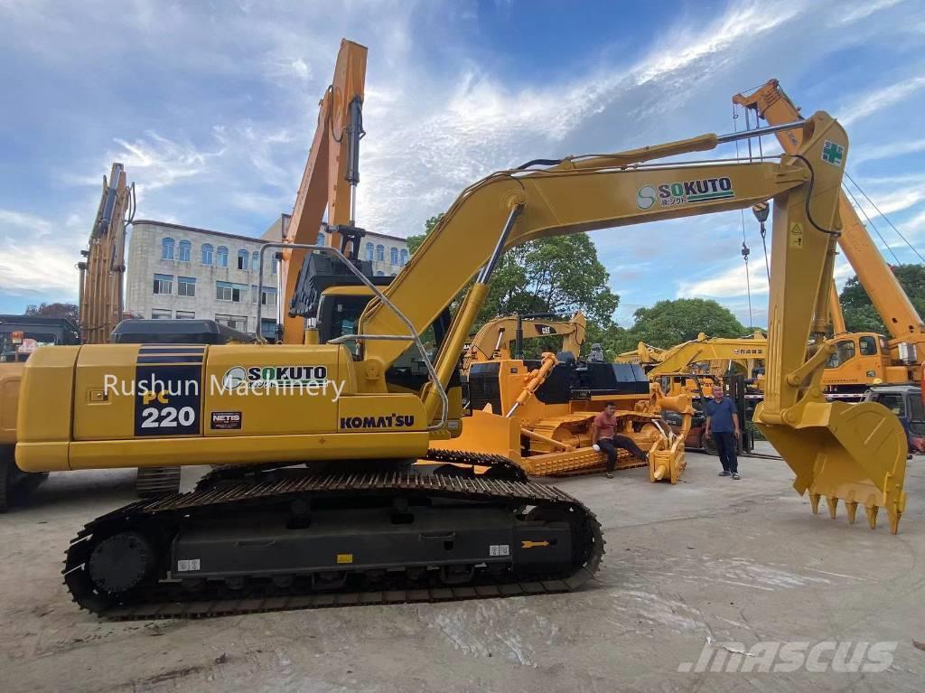 Komatsu PC220-7 Excavadoras sobre orugas