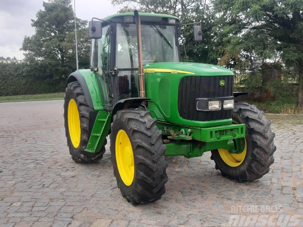 John Deere 6520 Tractores