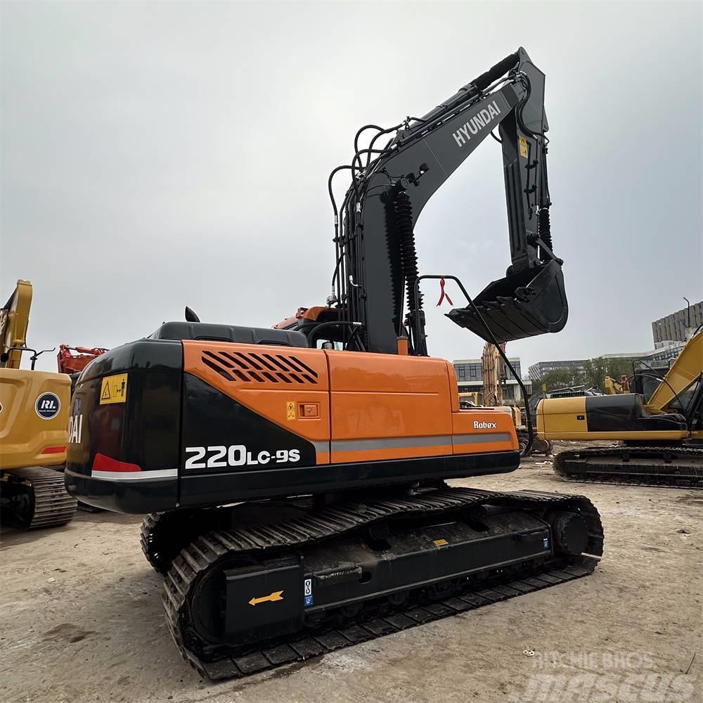 Hyundai R220LC-9S Excavadoras sobre orugas