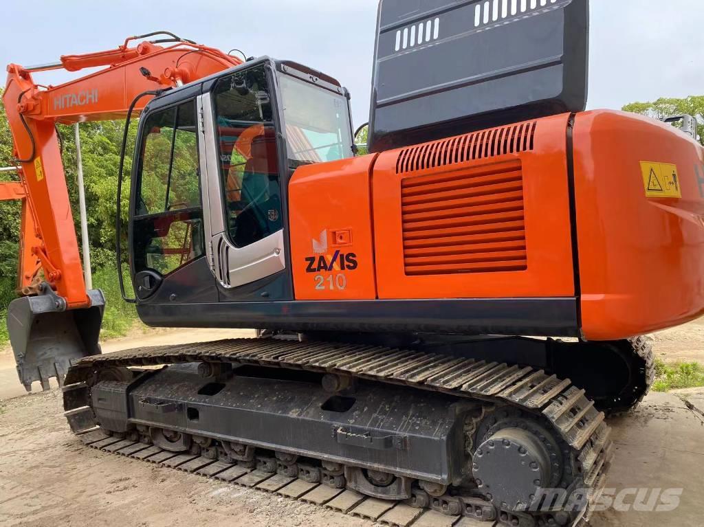 Hitachi ZX 210 Excavadoras sobre orugas