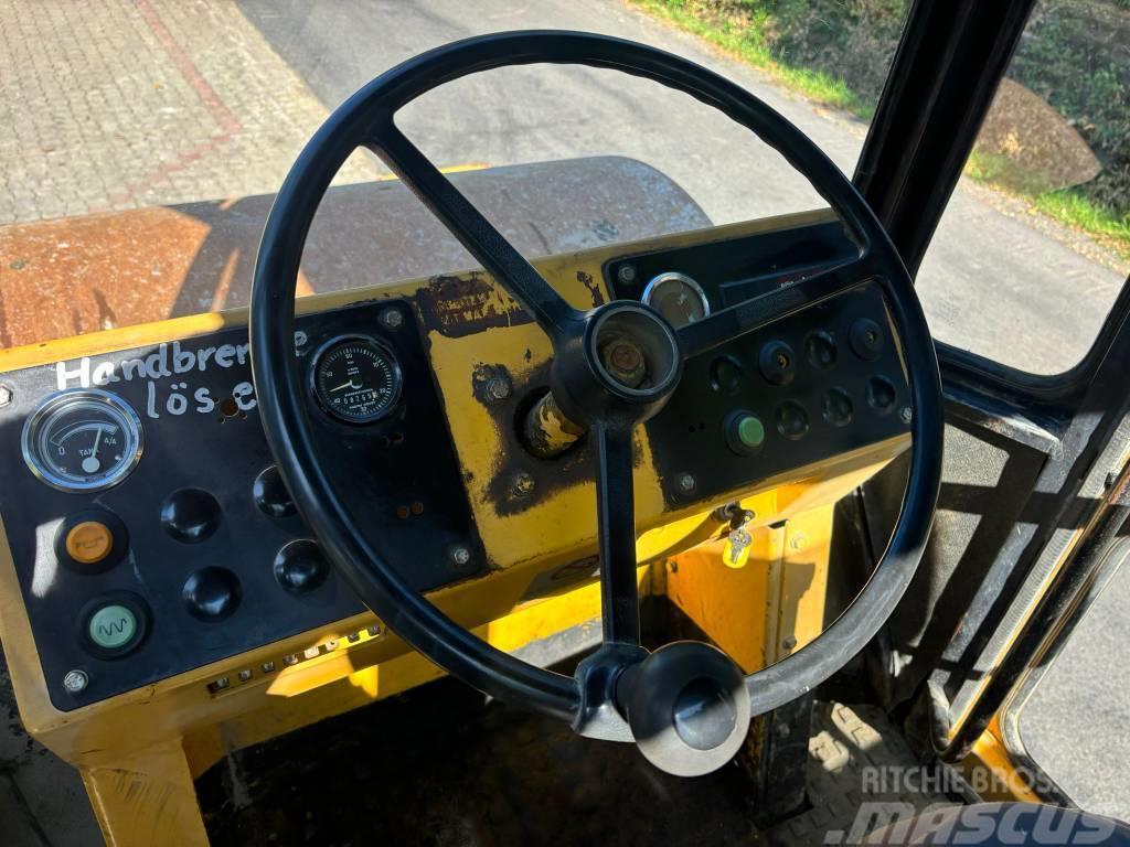 Bomag BW 213 Rodillos de un solo tambor