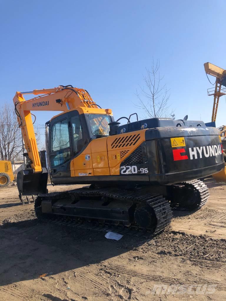 Hyundai 220-9s Excavadoras sobre orugas