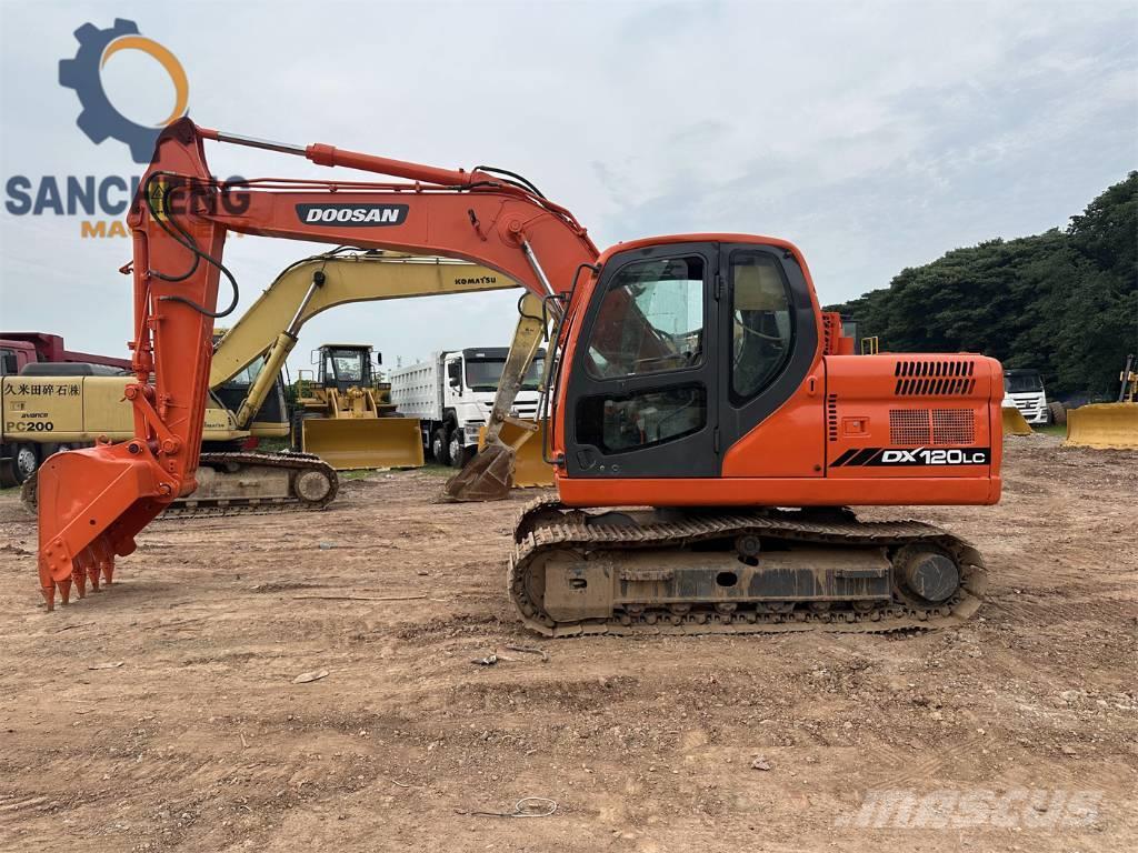 Doosan DX 120 Excavadoras sobre orugas