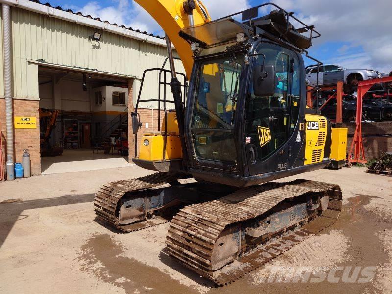 JCB JS130LC Plus+ Excavadoras sobre orugas