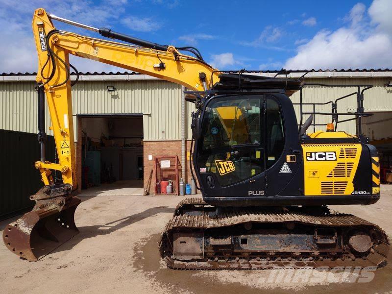 JCB JS130LC Plus+ Excavadoras sobre orugas