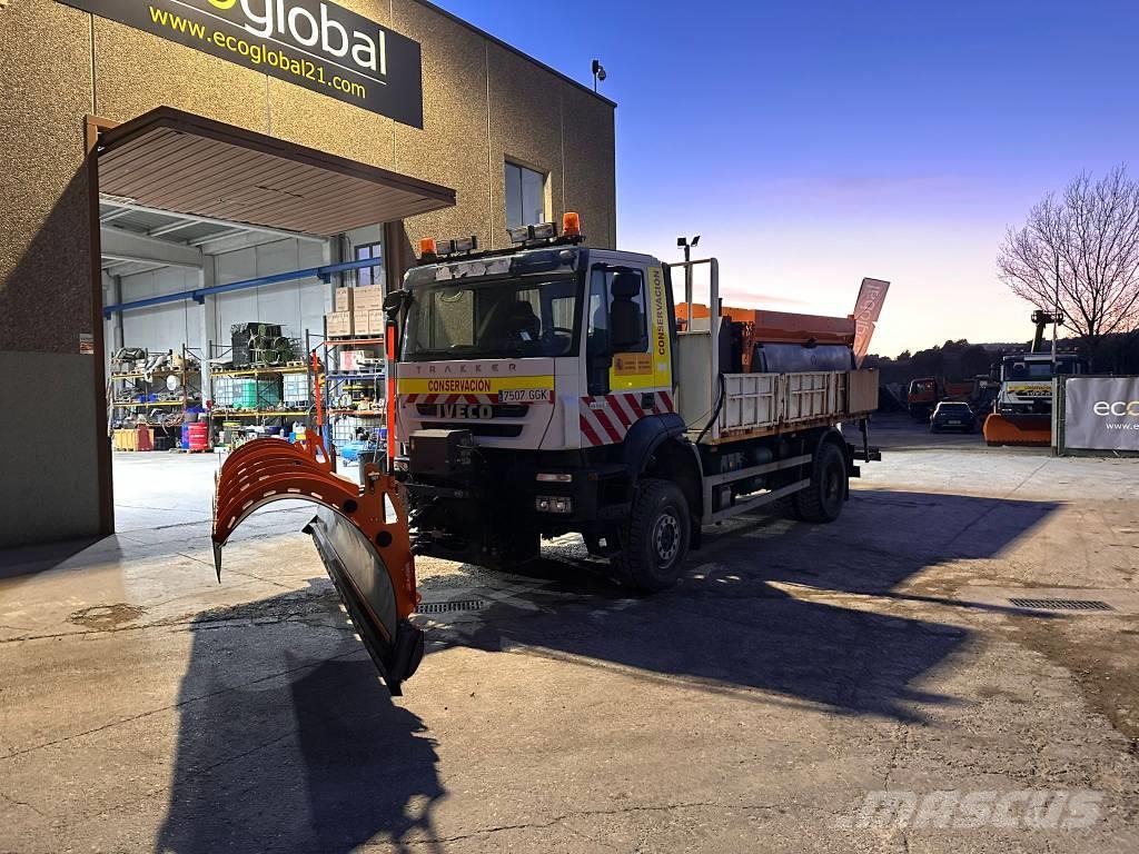 Iveco Trakker AD190T36W Bañeras basculantes usadas