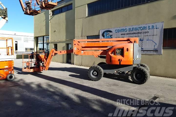 JLG 510 AJ Plataformas con brazo de elevación manual