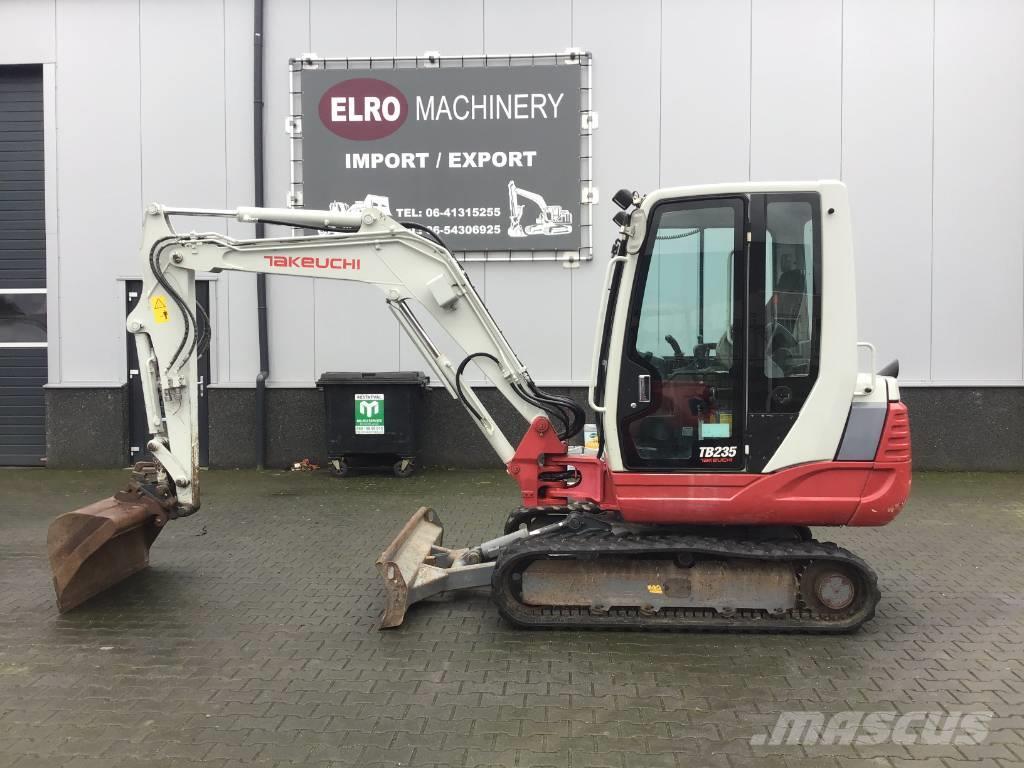 Takeuchi TB 235 Miniexcavadoras