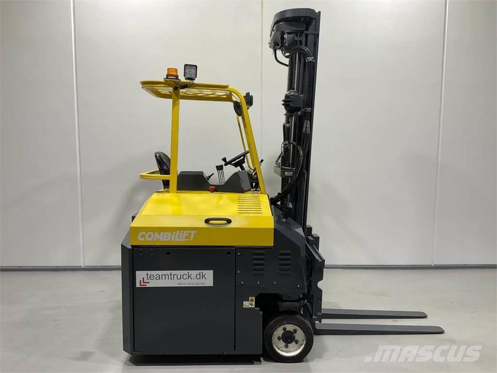 Combilift CBE3000 Montacargas de 4 vías