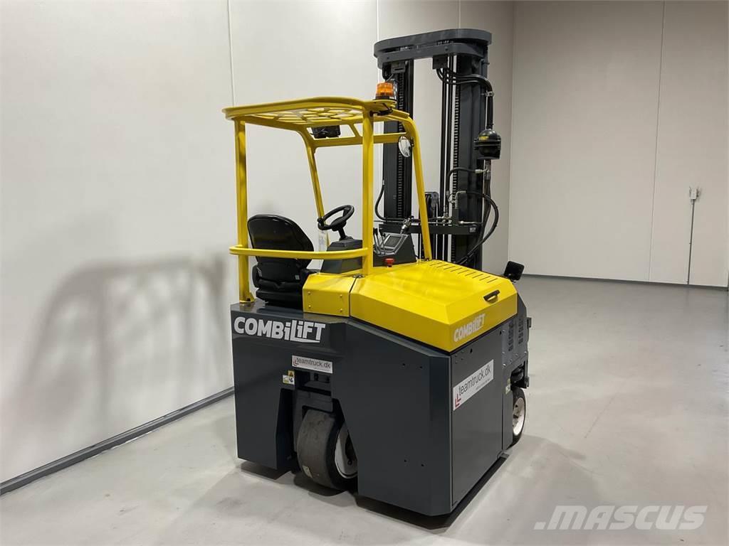 Combilift CBE3000 Montacargas de 4 vías