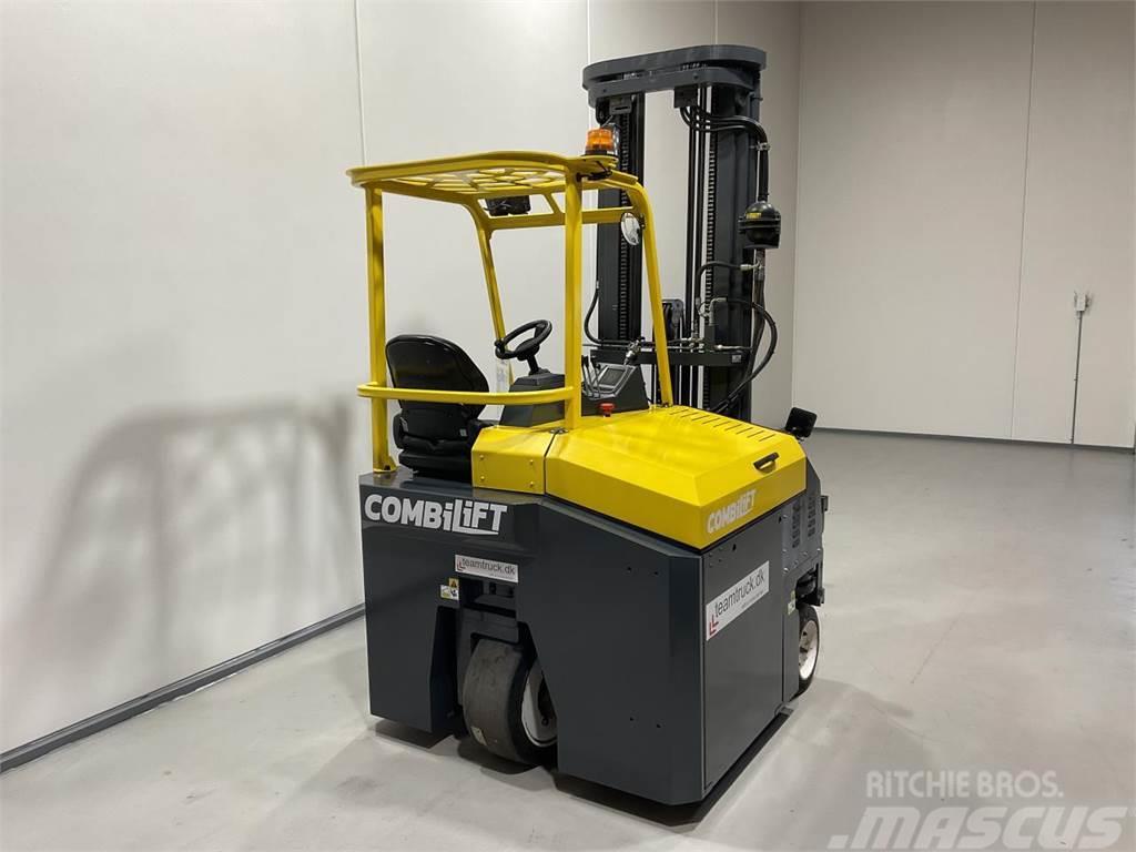 Combilift CBE3000 Montacargas de 4 vías