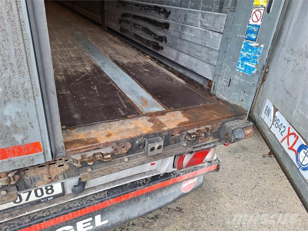 Kögel SN24 Remolques de cama baja