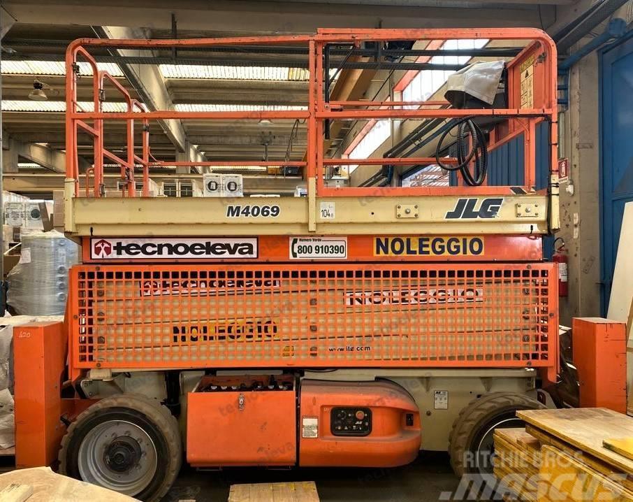 JLG M 4069 Plataformas tijera