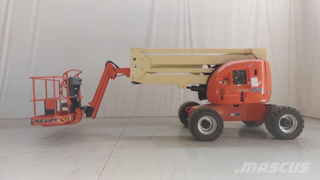 JLG 450 AJ Plataformas con brazo de elevación manual