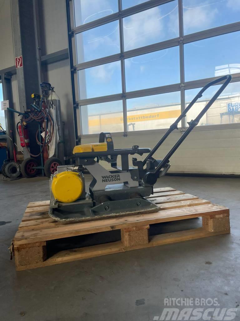 Wacker Neuson AP2560e Placas compactadoras