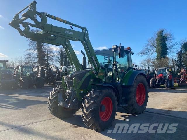 Fendt 516 Vario Tractores