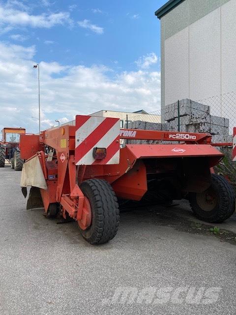 Kuhn FC 250 Segadoras acondicionadoras