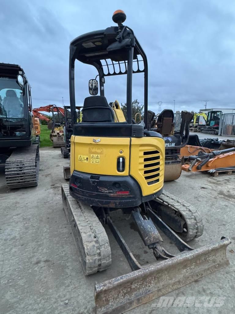 Yanmar Vio 26 Miniexcavadoras