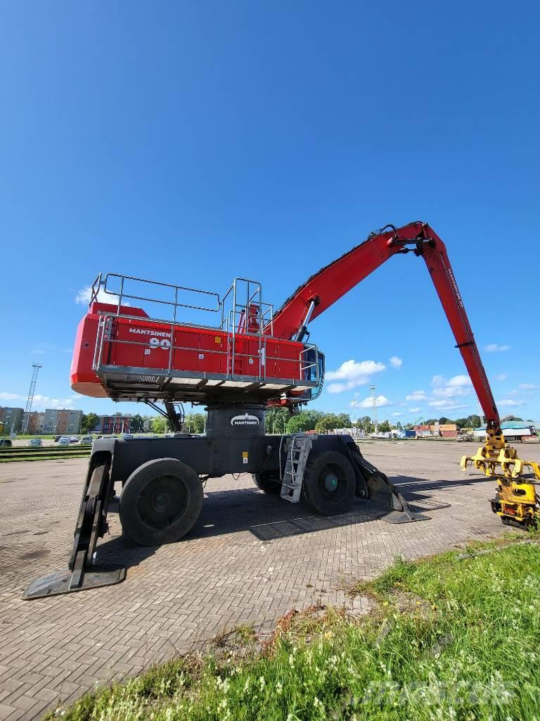 Mantsinen 90M Manejadores de residuos industriales