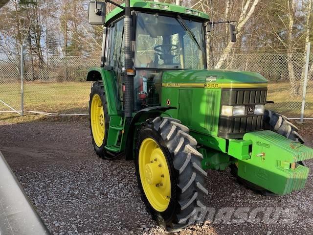 John Deere 6200 Tractores