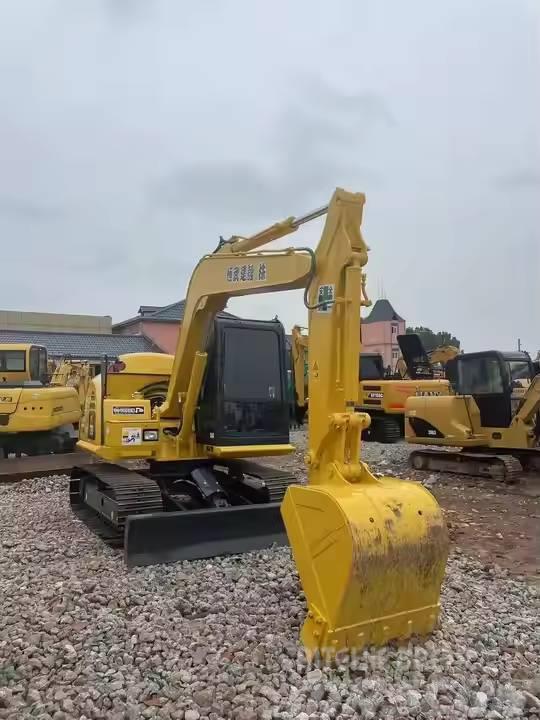 Komatsu PC70-8 Excavadoras 7t - 12t