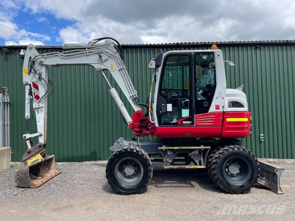 Takeuchi TB295W Excavadoras de ruedas