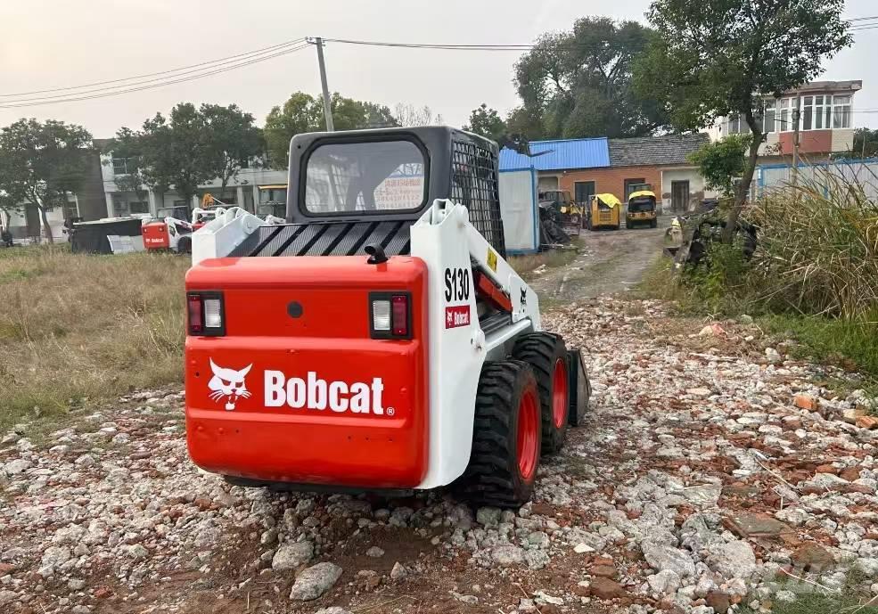 Bobcat S 130 Minicargadoras