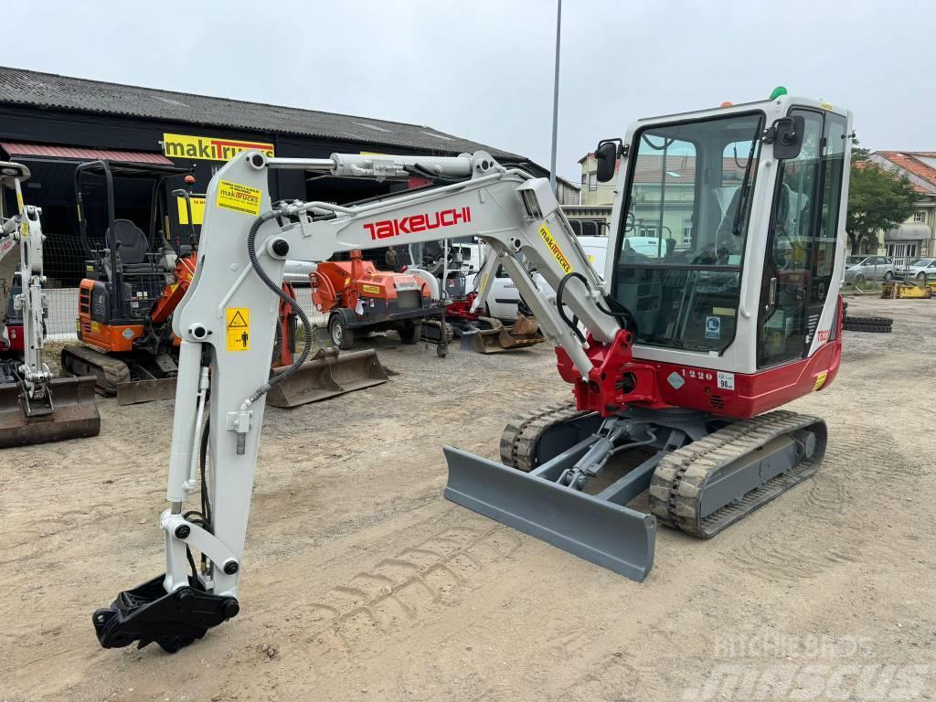 Takeuchi TB228 Miniexcavadoras