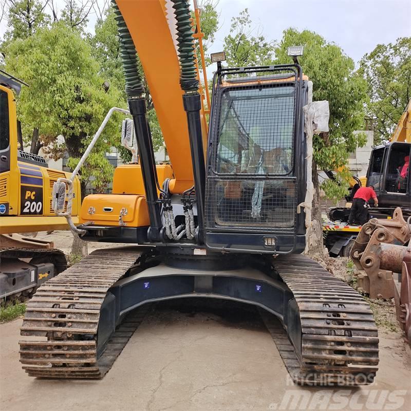 Hyundai 220LC -9S Excavadoras sobre orugas