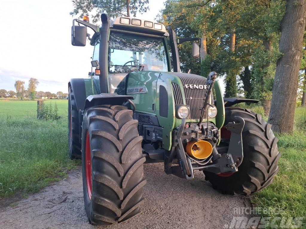 Fendt 712 Vario Tractores