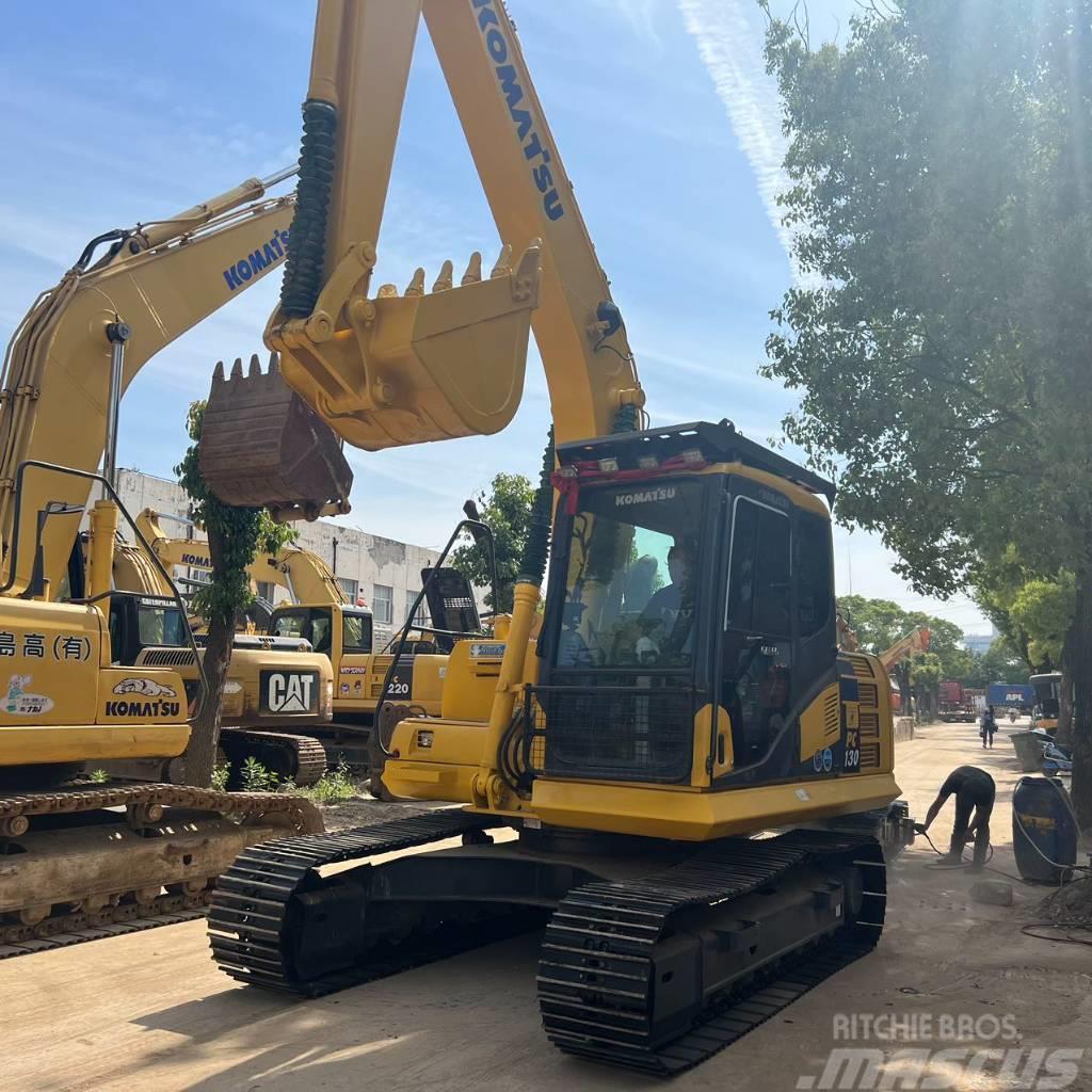 Komatsu 130 Excavadoras sobre orugas