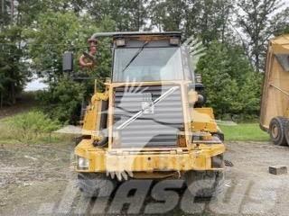 Volvo A25C Camiones cisterna