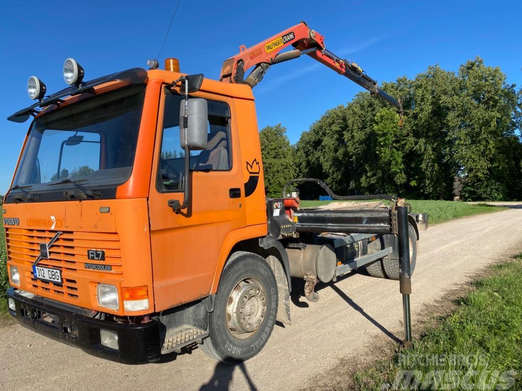 Volvo FL7 Camiones grúa