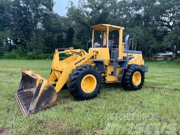 Komatsu WA 250 Cargadoras sobre ruedas