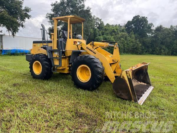 Komatsu WA 250 Cargadoras sobre ruedas