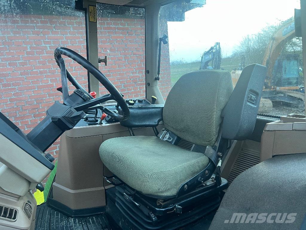 John Deere 7600 Tractores