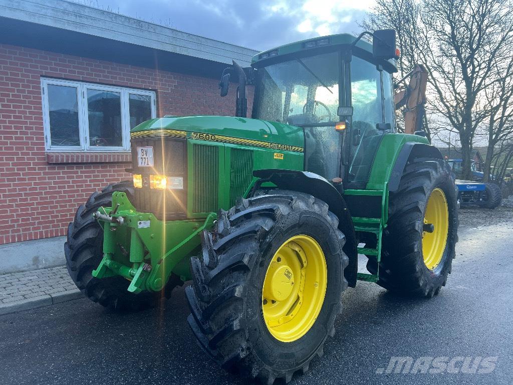 John Deere 7600 Tractores