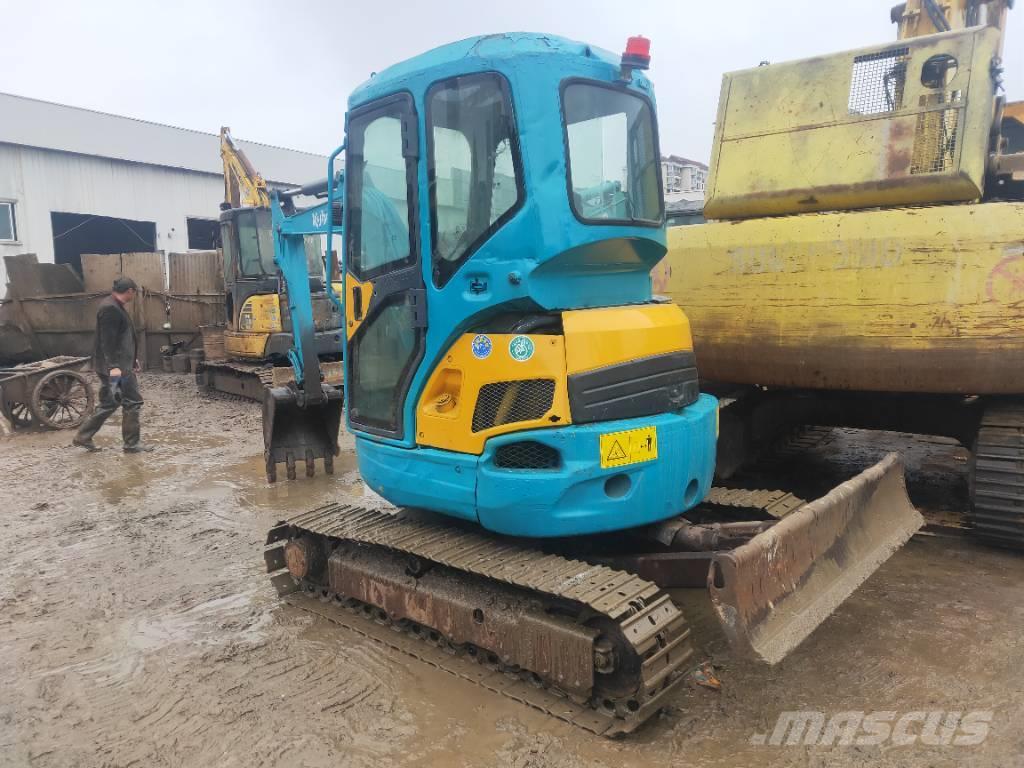 Kubota KX135 Excavadoras sobre orugas