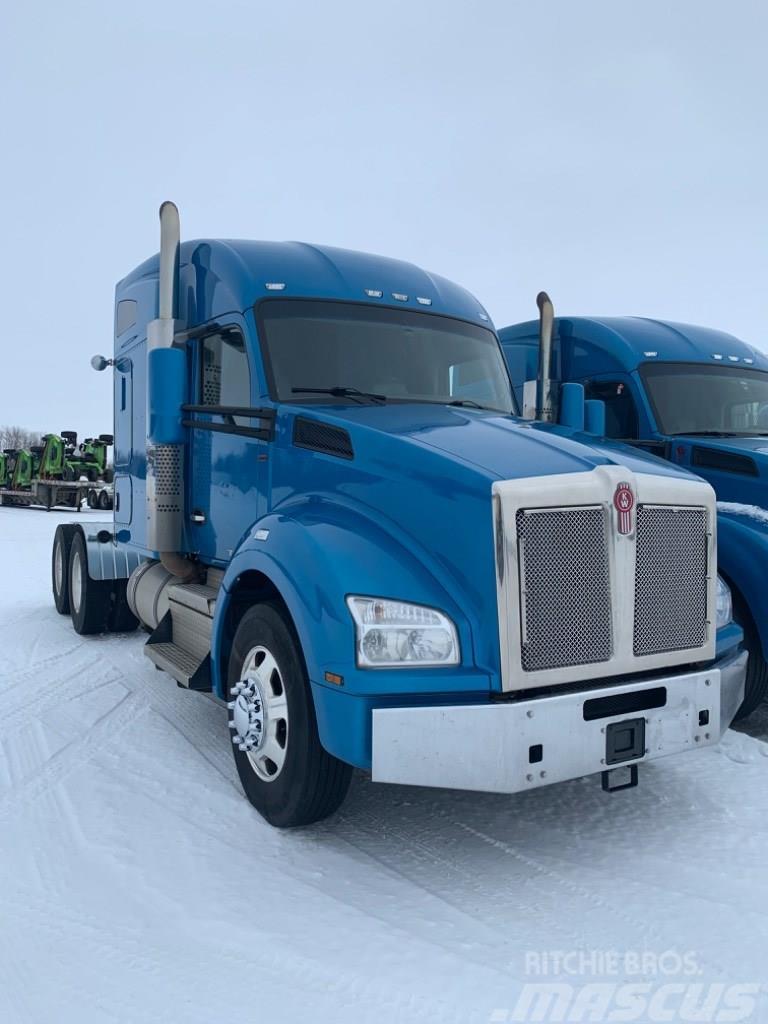 Kenworth T-880 Camiones tractor