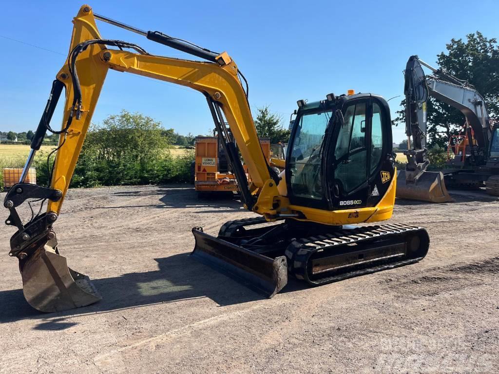 JCB 8085 ZTS Excavadoras 7t - 12t