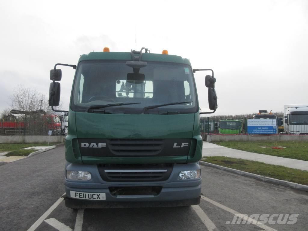 DAF 45.220 Camiones grúa