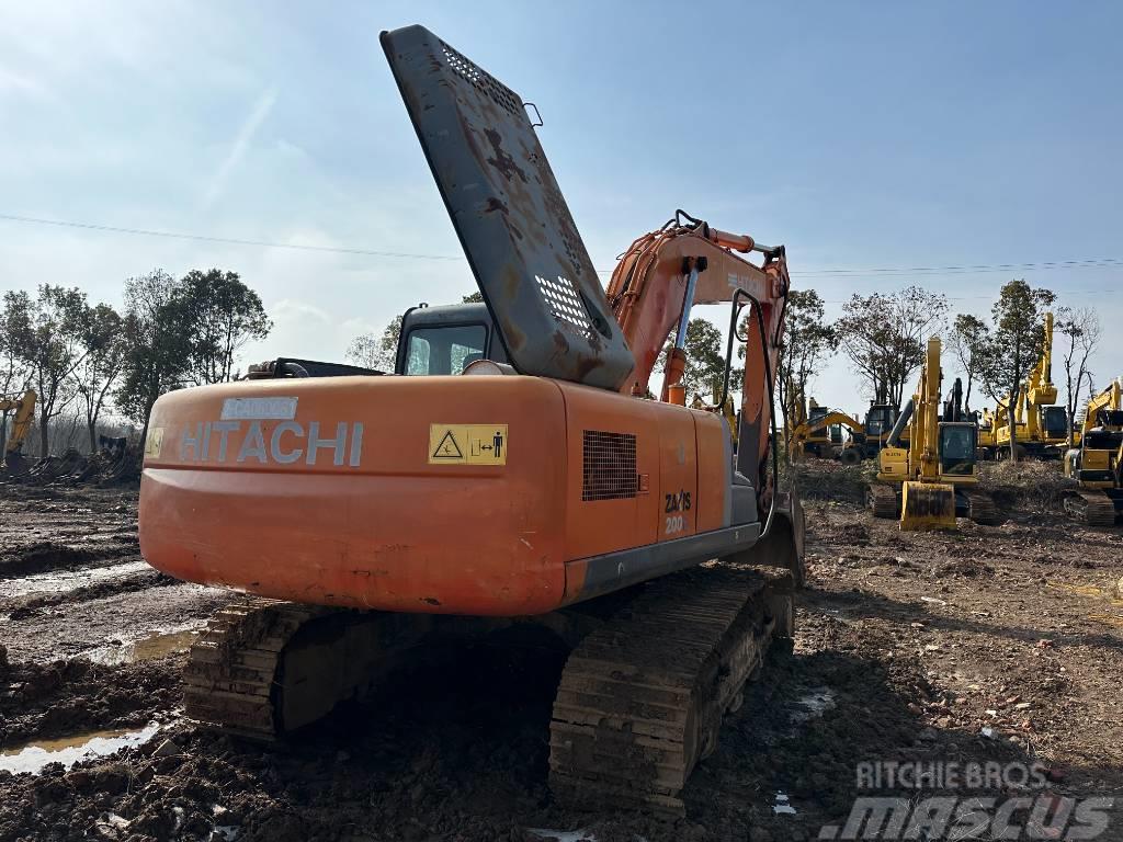 Hitachi ZX 200 Excavadoras sobre orugas