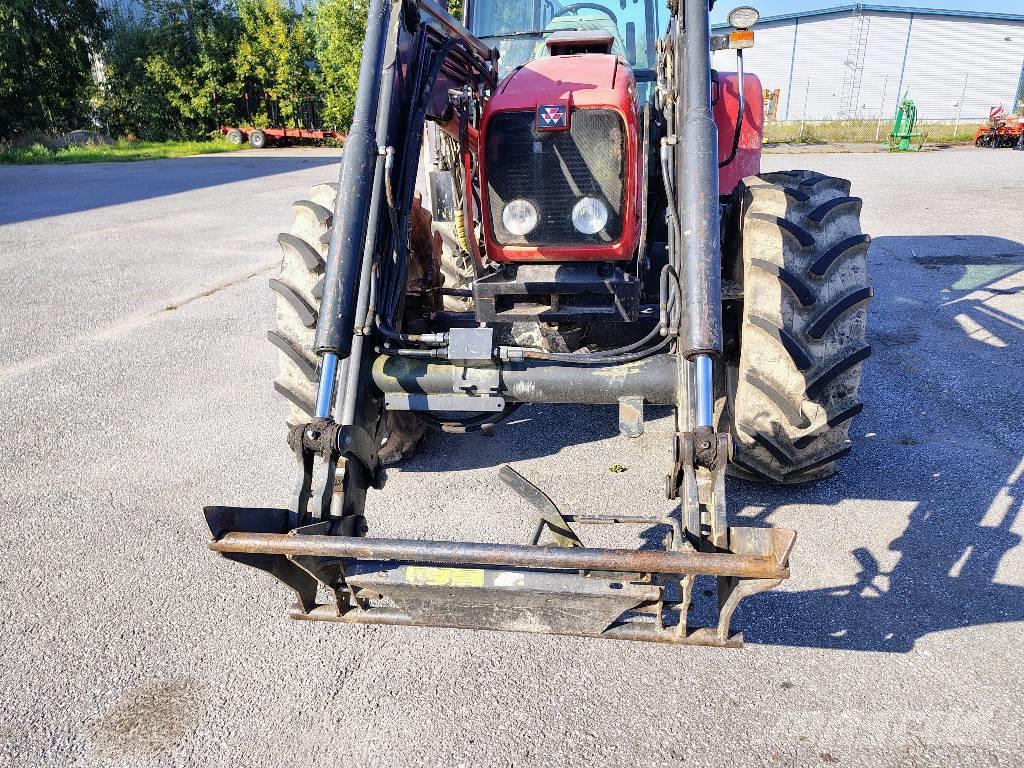 Massey Ferguson 5460 Tractores