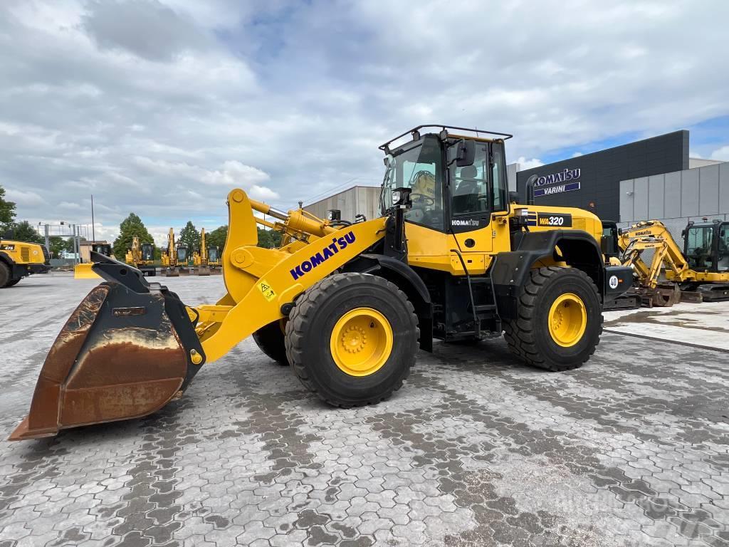 Komatsu WA320-7 Cargadoras sobre ruedas